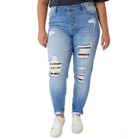 “Cat’s Meow” Leopard Patch Ripped Slim Fit Ankle Jeans Light Blue Plus Size - Picture 1 of 10